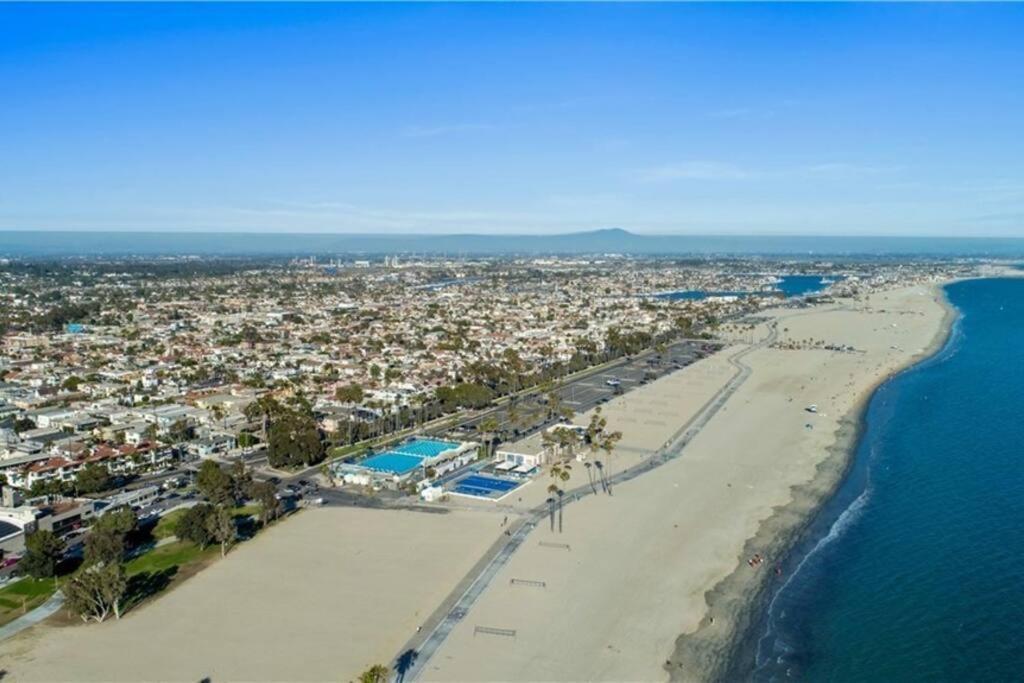 A Corner Unit With Ocean Views From Every Room Long Beach Extérieur photo