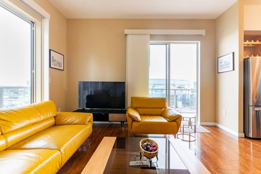 A Corner Unit With Ocean Views From Every Room Long Beach Extérieur photo