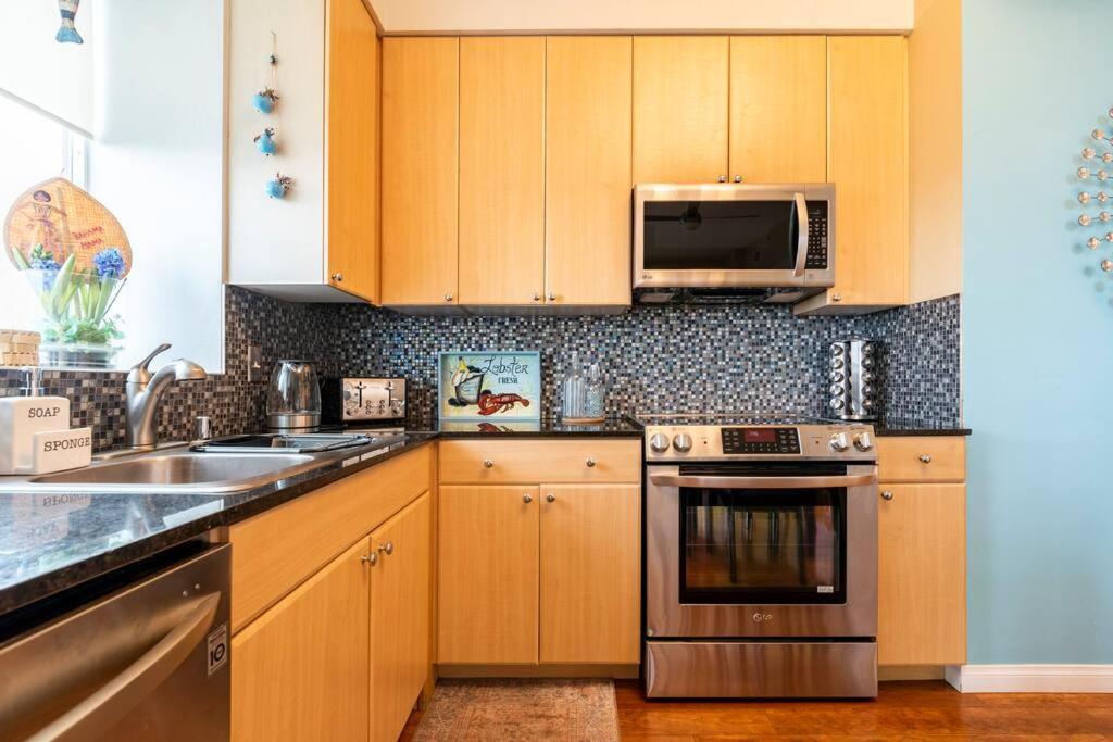 A Corner Unit With Ocean Views From Every Room Long Beach Extérieur photo