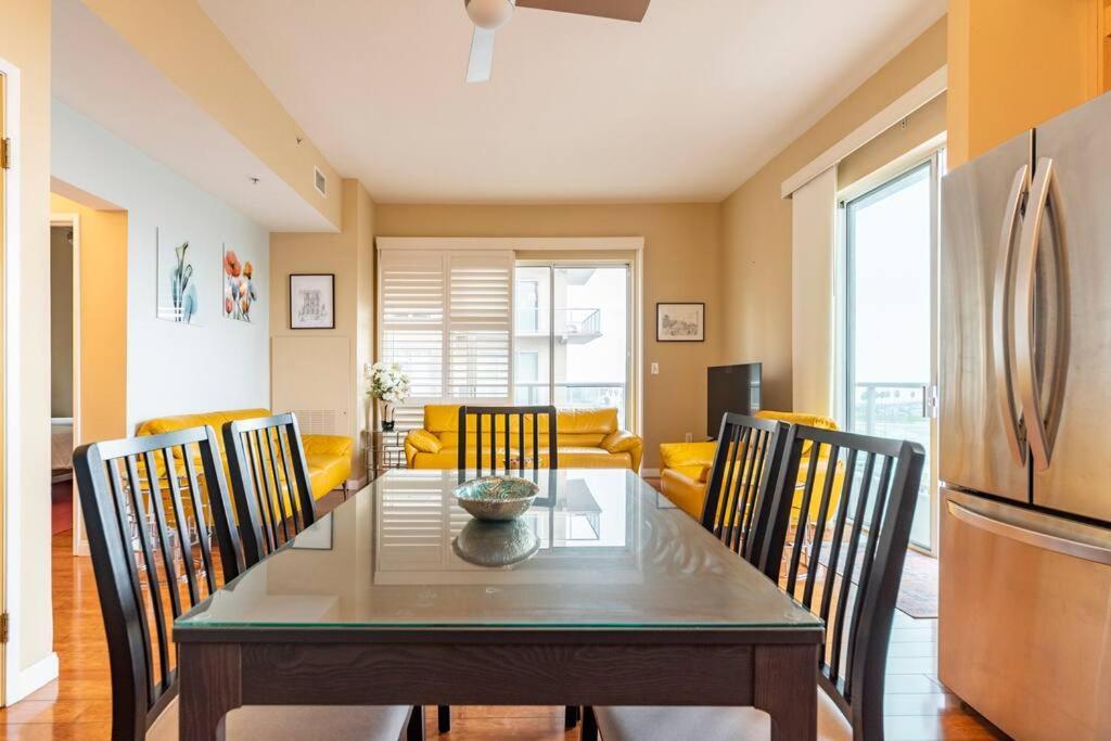 A Corner Unit With Ocean Views From Every Room Long Beach Extérieur photo